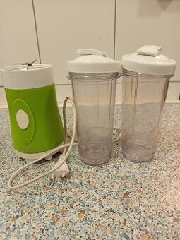 Smoothie mixér