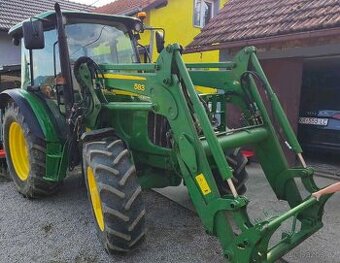 John Deere 5720