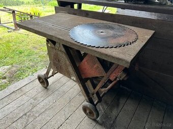 Cirkulárka s kolébkou tovární výroby 4 kW