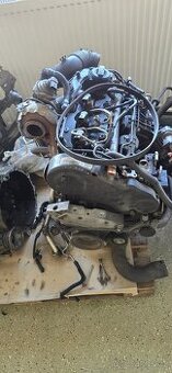 Prodam motor a převodovku vw caddy 1.6 D rv 2011 CAYD