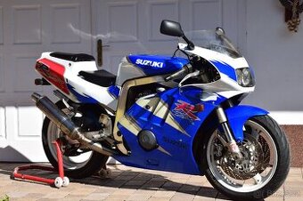 SUZUKI GSX-R 400