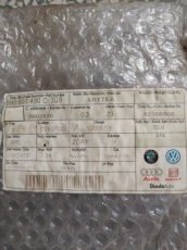 Volkswagen Caddy, záslepky nárazníku nové