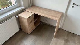 Zánovní psací stůl - rohový či podélný - volitelné