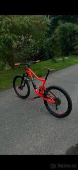 Giant trance 2 Celoodpružené kolo