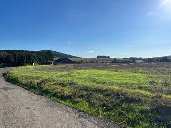 🏡 Prodej stavební parcely – Kondrac u Vlašimi (897 m²)