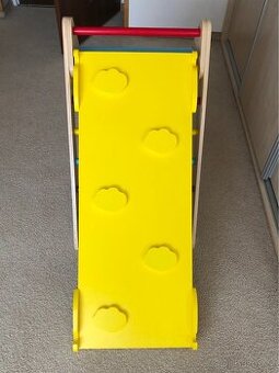 Piklerův trojúhelníku s klouzačkou