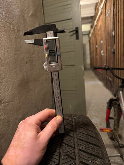 Kompletní Alu kola 205/55 R16 včetní zimní pneumatiky