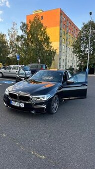 BMW M550i xDrive 2020 - 390kw/ Top výbava/ Laser/ HK/ 360 k