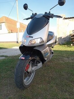 Skútr Aprilia