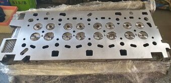 Hlava motoru 2.3 Master III , Movano