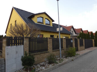 Prodej RD 5+1 Rajhrad u Brna, klimatizace, bazén