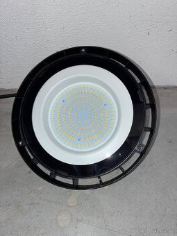 LED průmyslové závěsné svítidlo- REFLEKTOR- HIGH BAY- 83 W