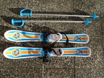 První dětské lyže