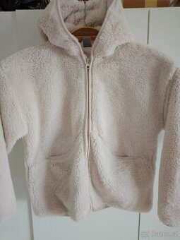 Dívčí zimní kabátek 134