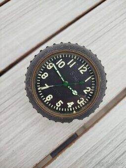 Československé armádní hodiny letecké krásné funkční