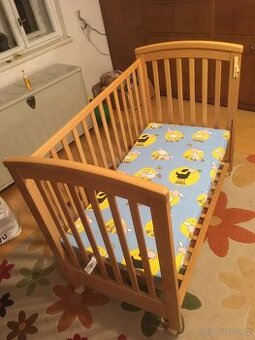 Dětská postýlka s matrací 120x60 cm