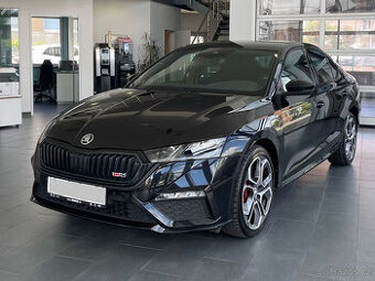 Škoda Octavia RS iV 1.4 TSI limusine - navi,LED,temp,245 PS
