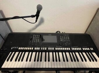 Yamaha-PSR-S775