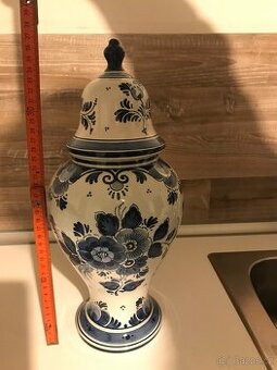 Váza s víkem -keramika -ručně malovaná