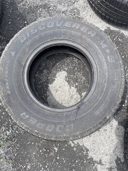 1 ks 235/75R15 105S Cooper Discoverer