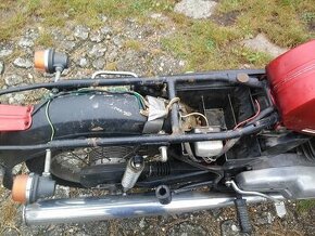 Jawa 350/638 a 350/634 zbytky stroje a doklady