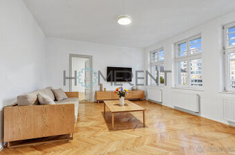 Světlý a prostorný byt 3+1 k pronájmu , 107 m² – Dům U Orla,