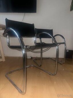 Chromová židle