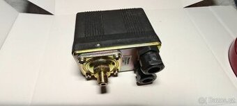 Tlakový spínač OEZ - TSA3S05S 0,15-0,30 Mpa