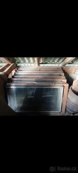 Střešní okna Velux super stav včetně org.rolety