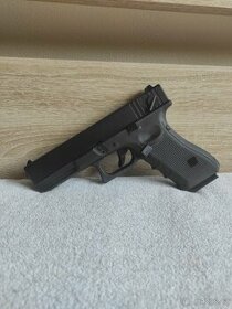 Airsoft GLOCK 18 (Plyn, full-auto, blowback)