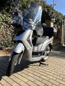 Kymco People S 200i