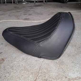 Sedlo Harley Davidson