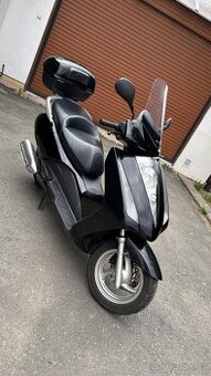 Honda Pantheon 125 FES PGM-FI