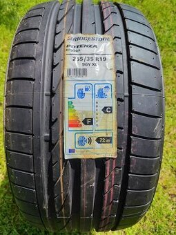 1 kus nové letní pneumatiky Bridgestone 255/35/19