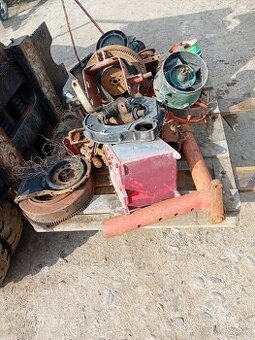 Traktor rs 09 díly - 1