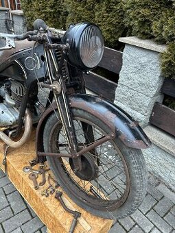 Čz 250 Sport předválečná