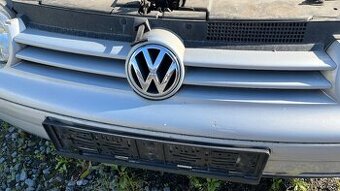 VW Golf IV maska