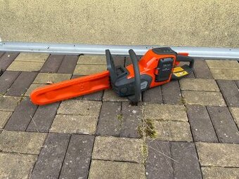 Aku motorová pila Husqvarna 225i