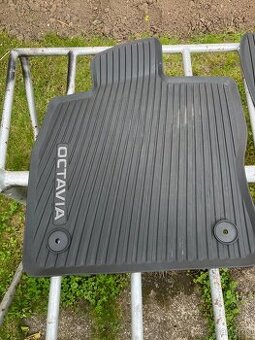 Gumové koberečky Octavia 4