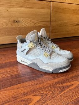 Air Jordan 4 Retro Craft Photon Dust