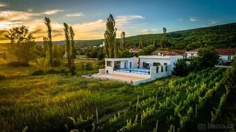 TOP CROATIA - Moderní novostavba vily nedaleko Makarské