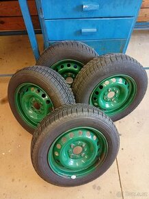 plechové disky + zimní pneu
