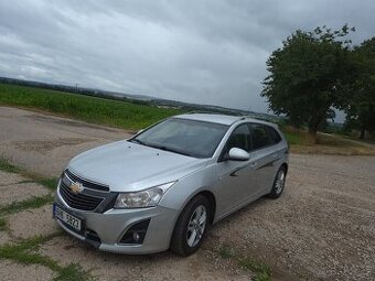 Rychlost=SLEVA 8 tis.-Chevrolet Cruze kombi 1.4 turbo 103 kW