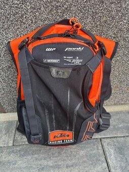 Batoh KTM
