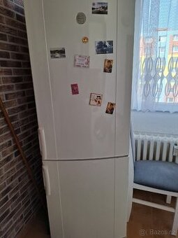 Lednice s Mrazákem