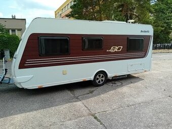 Dethleffs Eighty 515 DB Exkluzivní výbava