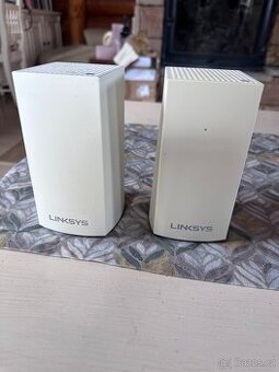 Prodám dva Linksys routery