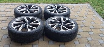 Kodiaq Sportline, Al disky + pneu