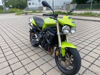 Triumph street triple 675