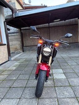 Honda CB125R